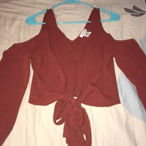 Long sleeve crop top